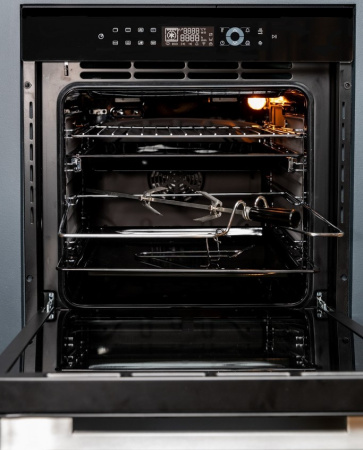 Духовой шкаф Graude BM 60.3 S